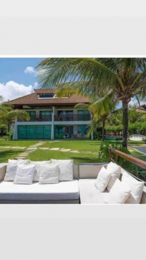 Flat beira mar no Manihi - Muro Alto